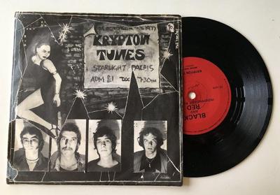 Tumnagel för auktion "Krypton Tunes ”Behind Your Smile / Coming To See You” 1978 Debuten RARE KBD DIY"
