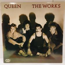 Tumnagel för auktion "LP *** glam rock *** QUEEN - THE WORKS EX-/EX-"