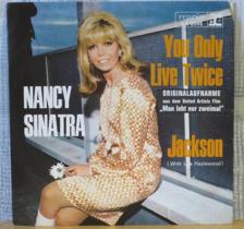 Tumnagel för auktion "NANCY SINATRA :: YOU ONLY LIVE TWICE :: (7`) GER Press"