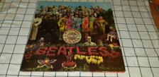 Tumnagel för auktion "BEATLES " Sgt Peppers LONELY HEARTS Club Band. PCS 7027.( 1967)."