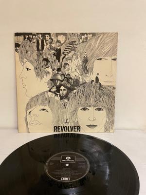 Tumnagel för auktion "Beatles - Revolver Swe press"