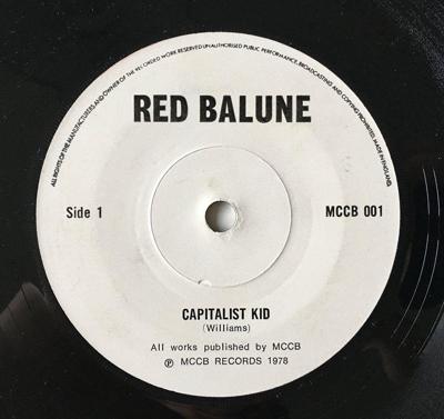 Tumnagel för auktion "Red Balune ”Capitalist Kid” 1978 Debuten RARE DIY KBD"