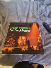 Tumnagel för auktion "Deep Purple – Hard Rock Heroes (1552413) (France 1985) (3 LP)"