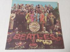 Tumnagel för auktion "THEBEATLES   SGT. PEPPER´S LONELY HEARTS CLUB BAND Vinylborsen skivbutik"