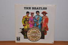 Tumnagel för auktion "The Beatles – Sgt. Pepper's Lonely Hearts Club Band / With A Little Help From My"