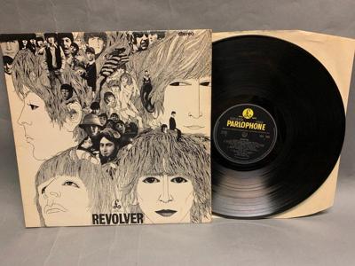 Tumnagel för auktion "The Beatles - Revolver UK Orig-66 STEREO !!!!!"