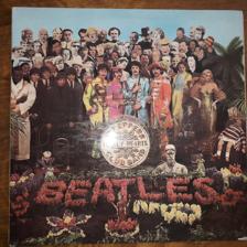 Tumnagel för auktion "BEATLES - Sgt. Peppers Lonely Hearts Club Band - Lp -67, UK"