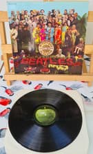 Tumnagel för auktion "Beatles - Sgt Pepper Lonely Hearts Club Band LP"