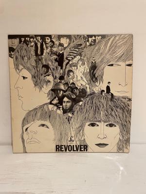 Tumnagel för auktion "Beatles - Revolver UK press Fint Ex !"