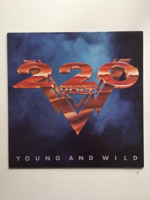 Tumnagel för auktion "220 Volt - YOUNG AND WILD LP 1987"