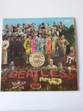 Tumnagel för auktion "Vinyl LP The Beatles Sgt Peppers lonely hearts club band"