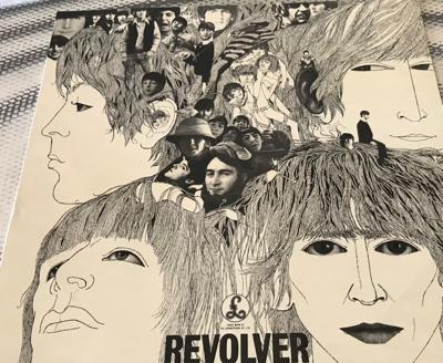 Tumnagel för auktion "Beatles LP Revolver PCS 7009, Made in UK"