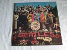 Tumnagel för auktion "The Beatles-St Peppers Lonely Hearts Club Band/ Parlophone PCS 7027"