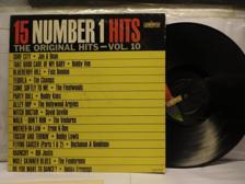 Tumnagel för auktion "15 NUMBER 1 HITS - THE ORIGINAL HITS - VOL. 10 - V/A"