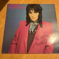 Tumnagel för auktion "Joan Jett & The Blackhearts - I Love Rock 'n' Roll (Vinyl)"