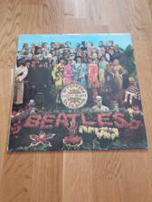 Tumnagel för auktion "The Beatles - Sgt. peppers lonely hearts club band UK first press lp vinyl"