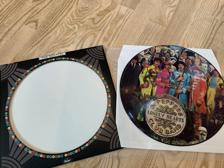 Tumnagel för auktion "Beatles - Sgt peppers lonely hearts club band, limited edition "