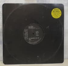 Tumnagel för auktion "KENI BURKE :: LET SOMEBODY LOVE YOU (12") UK Press"