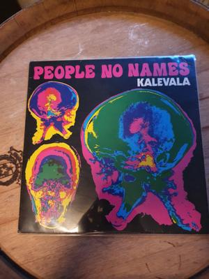 Tumnagel för auktion "Kalevala- People No Names  megamegarare prog rock "