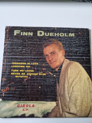 Tumnagel för auktion "Finn Dueholm(Stockholm) Ep 1959 Teenager in Love +3"