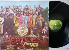 Tumnagel för auktion "Beatles - Sgt Peppers lonely hearts club band"