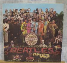 Tumnagel för auktion "BEATLES :: SGT.PEPPER`S LONELY HEARTS CLUB BAND  (LP) UK Orig Stereo"