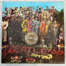 Tumnagel för auktion "THE BEATLES Sgt. Pepper's Lonely Hearts Club Band PICTURE DISC PHO 7027"