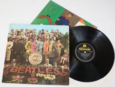 Tumnagel för auktion "BEATLES -LP - SGT PEPPERS LONELY HEARTS CLUB - UK ORIGINAL -1967"