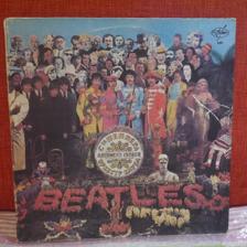 Tumnagel för auktion "The Beatles"Revolver,Sgt. Pepper Lonely hearts club band",Russia,2LP,1992,ANTROP"