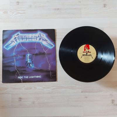 Tumnagel för auktion "Metallica - Ride the Lightning (+ Jump in the Fire, 12")"