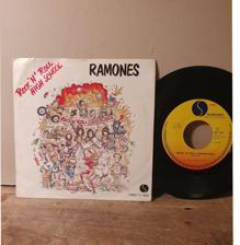 Tumnagel för auktion "Ramones - Rock n Roll High School / Danny Says"