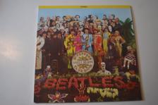 Tumnagel för auktion "The Beatles - Sgt. Pepper's Lonely Hearts Club Band, VINYL LP"