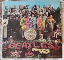 Tumnagel för auktion "Beatles Sgt. Pepper's Lonely Hearts Club Band UK orginalutgåva -67"