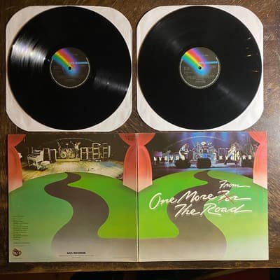 Tumnagel för auktion "LYNYRD SKYNYRD - One More From The Road 1976. UK Press! FOC. Prog-rock. LP"