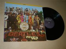 Tumnagel för auktion "The Beatles - Sgt. Pepper's Lonely Hearts Club Band US-68"