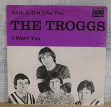 Tumnagel för auktion "TROGGS :: WITH A GIRL LIKE YOU      (7``)  SWE Press"