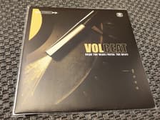 Tumnagel för auktion "Volbeat - Rock The Rebel / Metal The Devil LP"