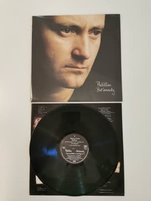 Tumnagel för auktion "LP Vinyl Phil Collins: ...But Seriously"