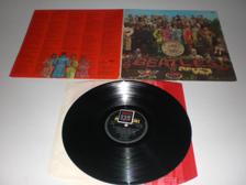 Tumnagel för auktion "THE BEATLES-SGT PEPPER´S LONELY HEARTS CLUB BAND 1967 EX/VG++"