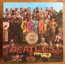 Tumnagel för auktion "Beatles-Sgt. Pepper’s lonely hearts club band UK Original"