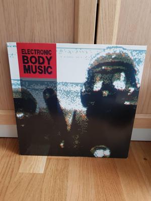 Tumnagel för auktion "Electronic body music - V/A - "